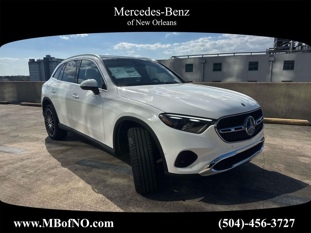 2026 Mercedes-Benz GLC Base's photo