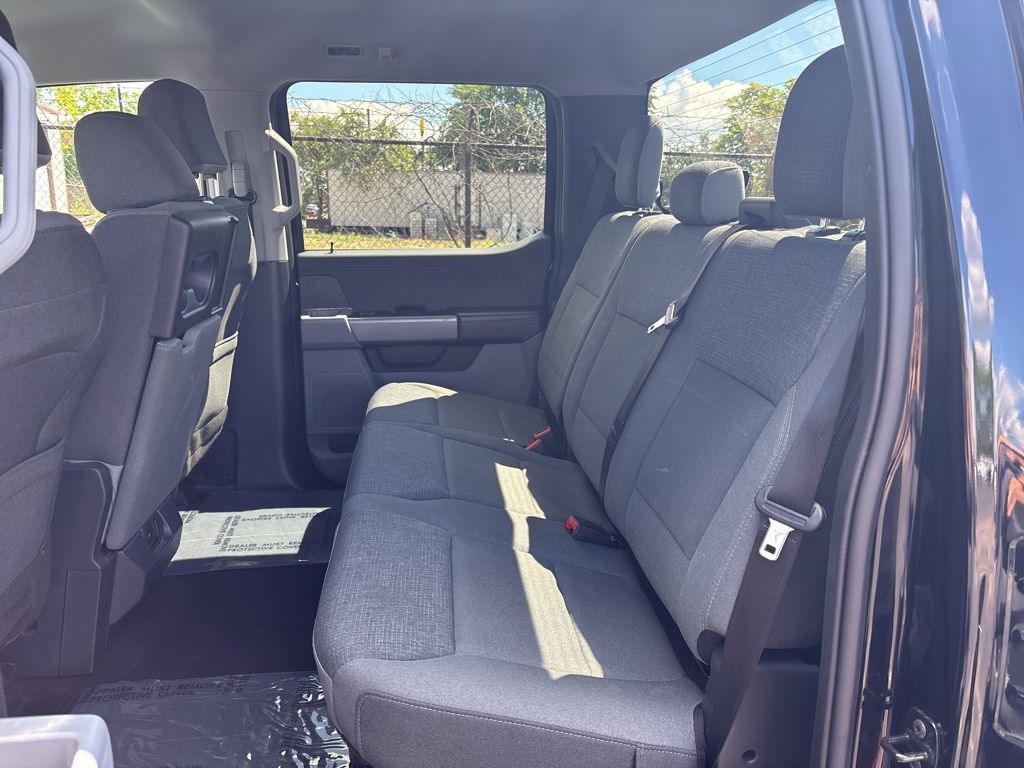 2024 Ford F-150 XLT photo 27