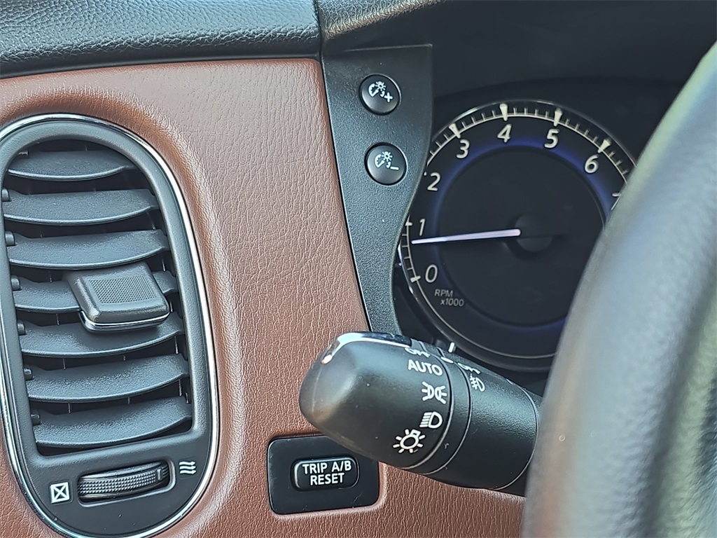 2016 Infiniti QX50 Base photo 24