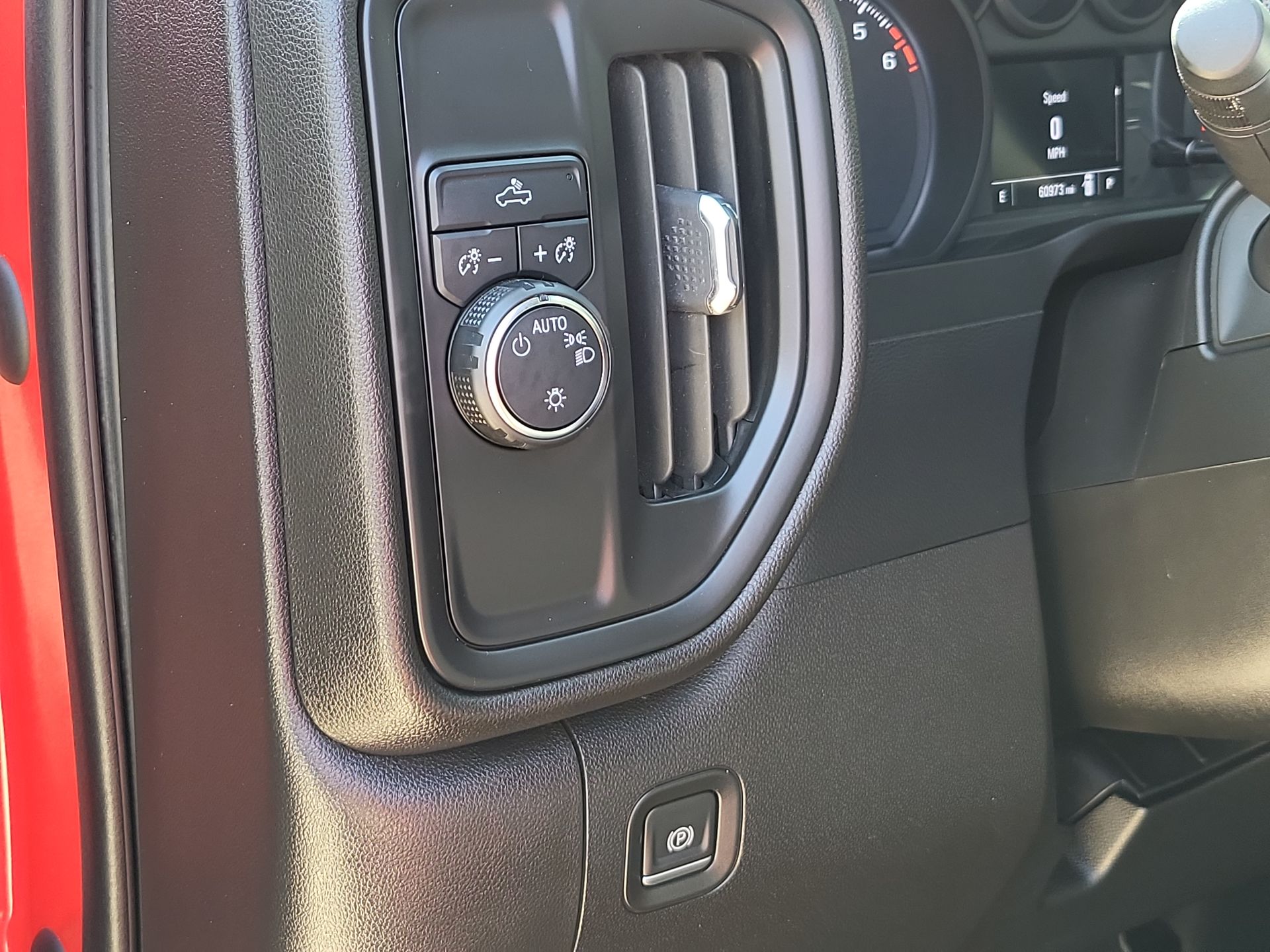 2022 Chevrolet Silverado 1500 Custom photo 16