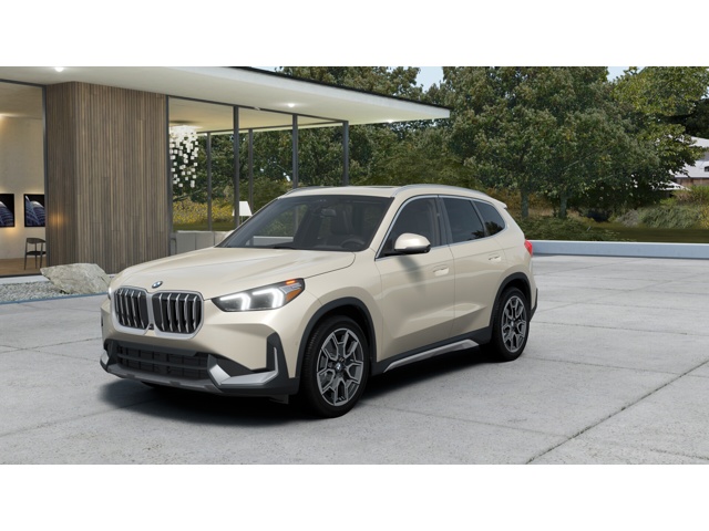 2026 BMW X1 28i's photo