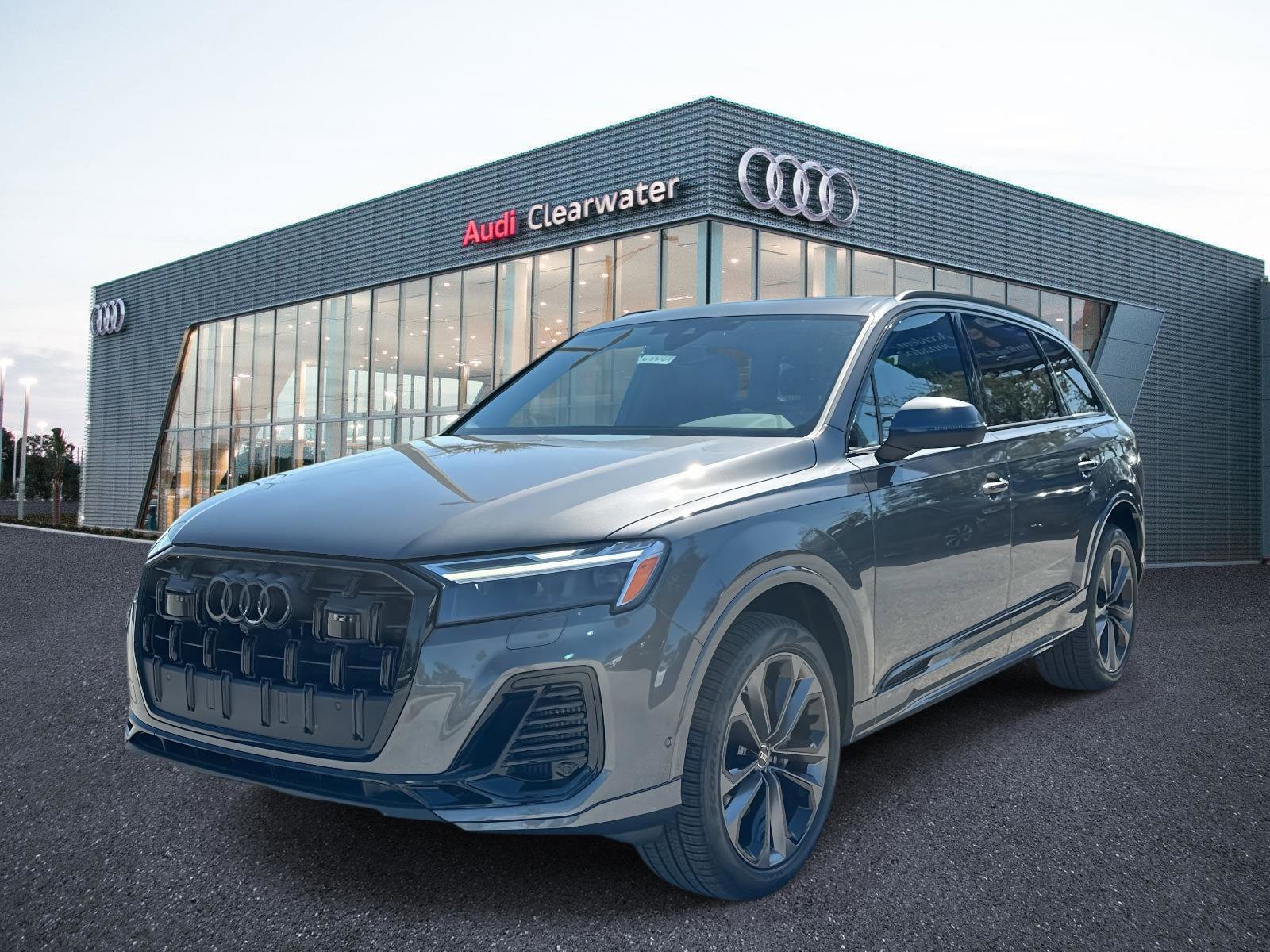 2025 Audi Q7 Premium Plus's photo