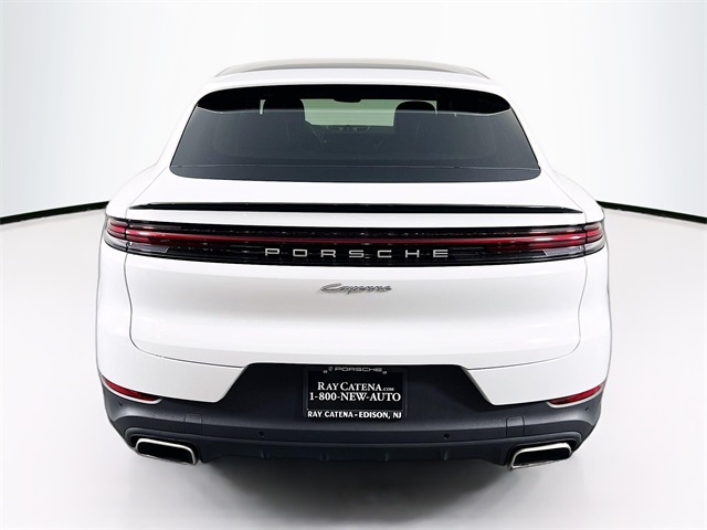 2025 Porsche Cayenne E-Hybrid Coupe photo 10