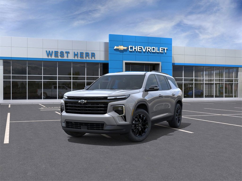 2025 Chevrolet Traverse photo 7