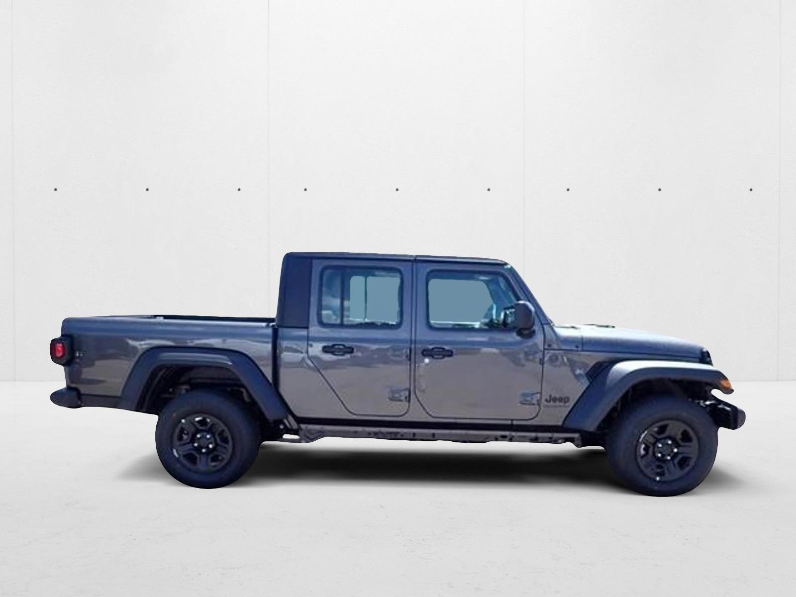 2025 Jeep Gladiator Sport photo 3