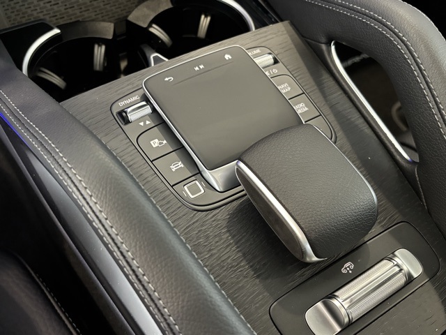 2026 Mercedes Benz GLS 580 4MATIC photo 16