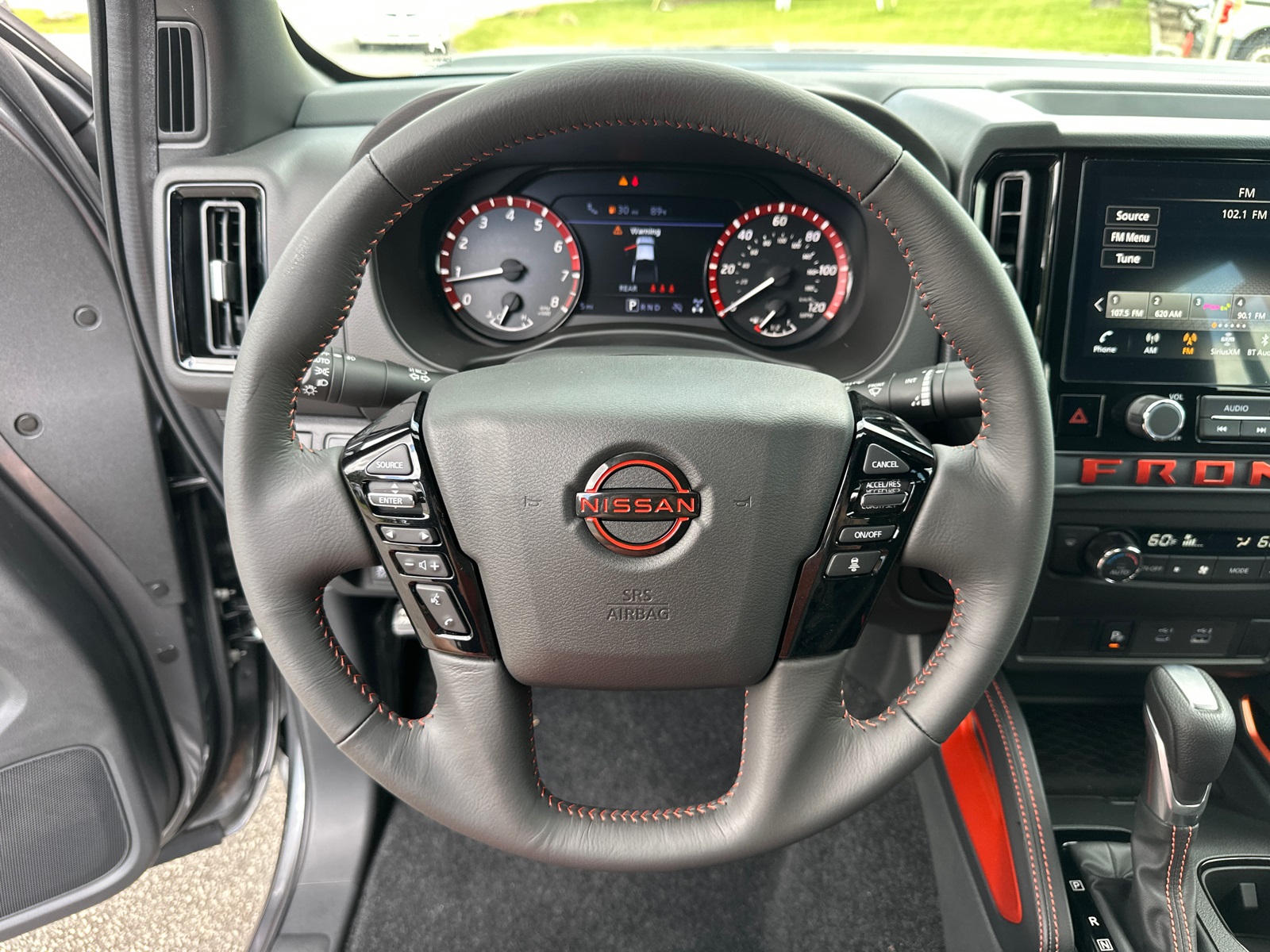 2025 Nissan Frontier PRO-4X photo 23