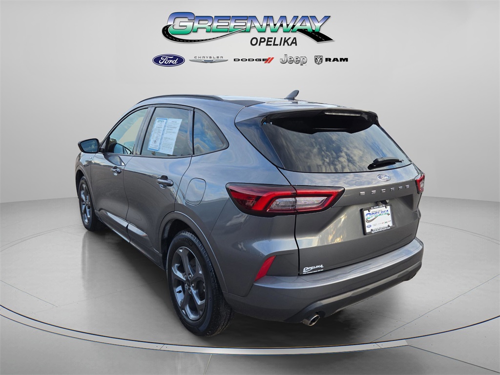 2024 Ford Escape ST-Line photo 3