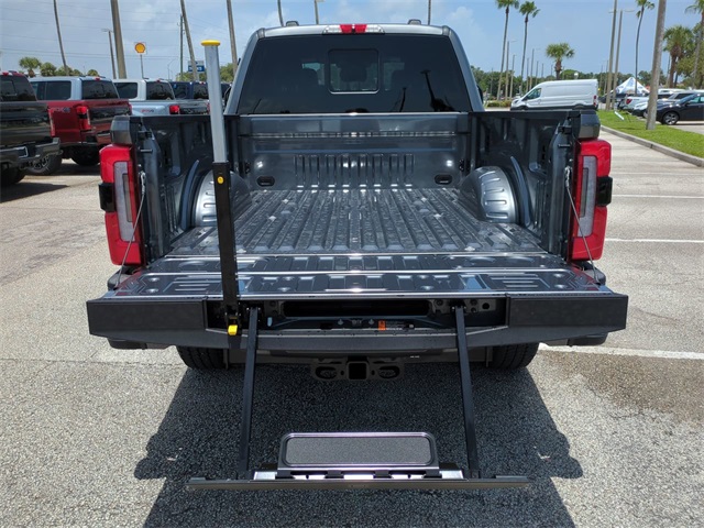 2025 Ford F-350 Platinum photo 12