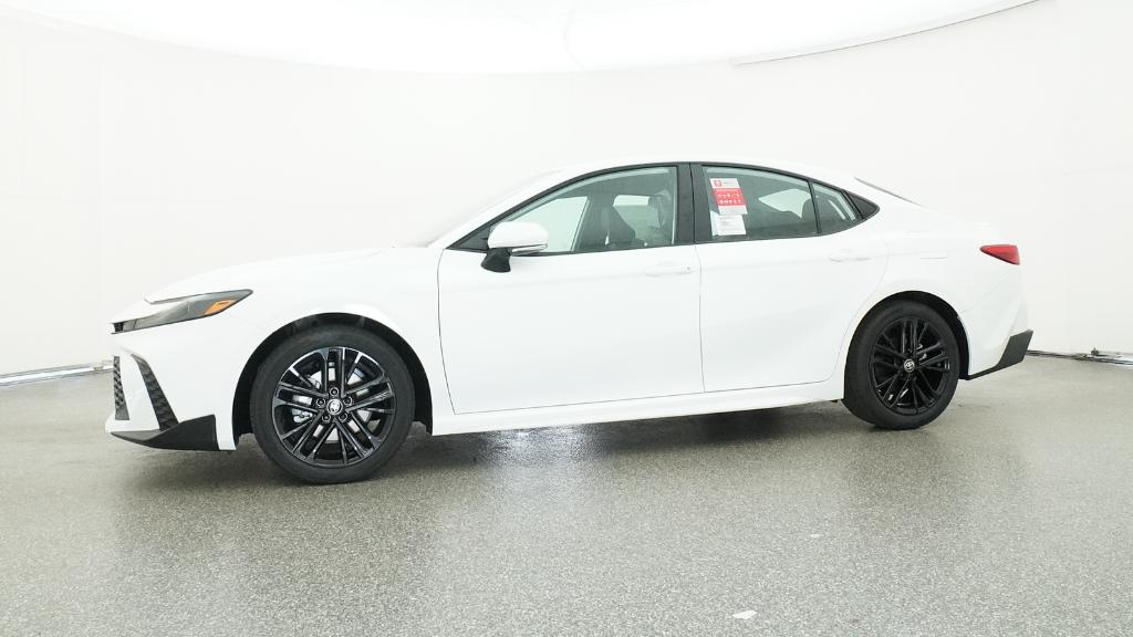 2025 Toyota Camry SE photo 8