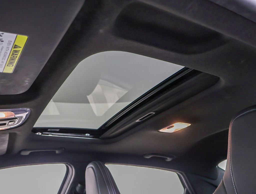 2022 Hyundai Elantra N Base photo 14