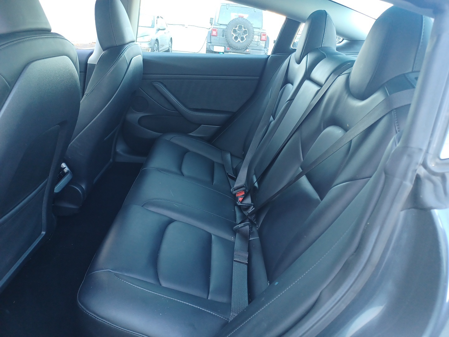 2023 Tesla Model 3 photo 7