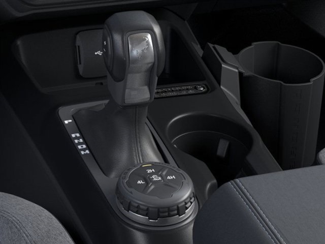 2025 Ford Bronco Base photo 16