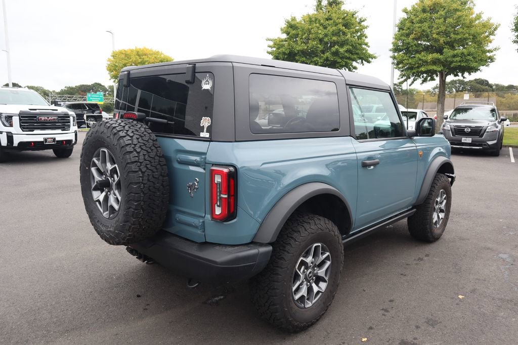 2022 Ford Bronco Badlands photo 4