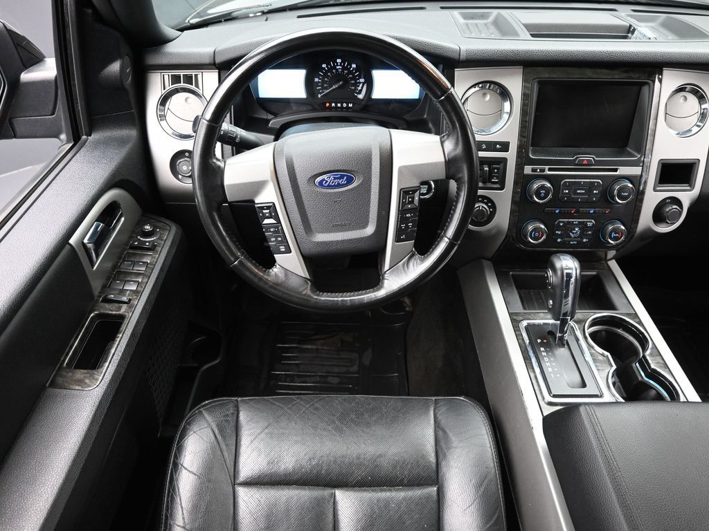 2015 Ford Expedition EL Limited photo 10