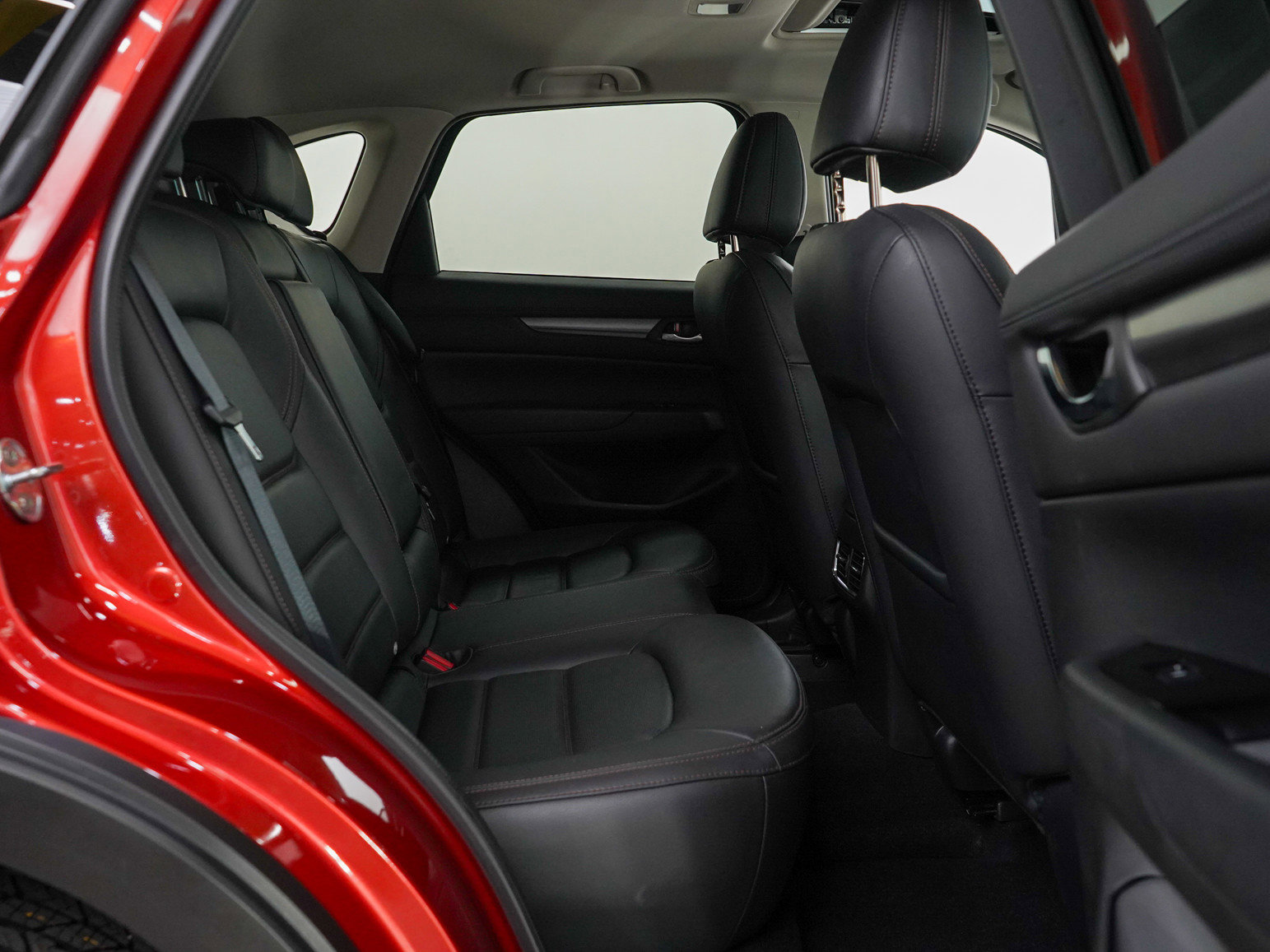 2022 Mazda CX-5 2.5 S Preferred photo 11