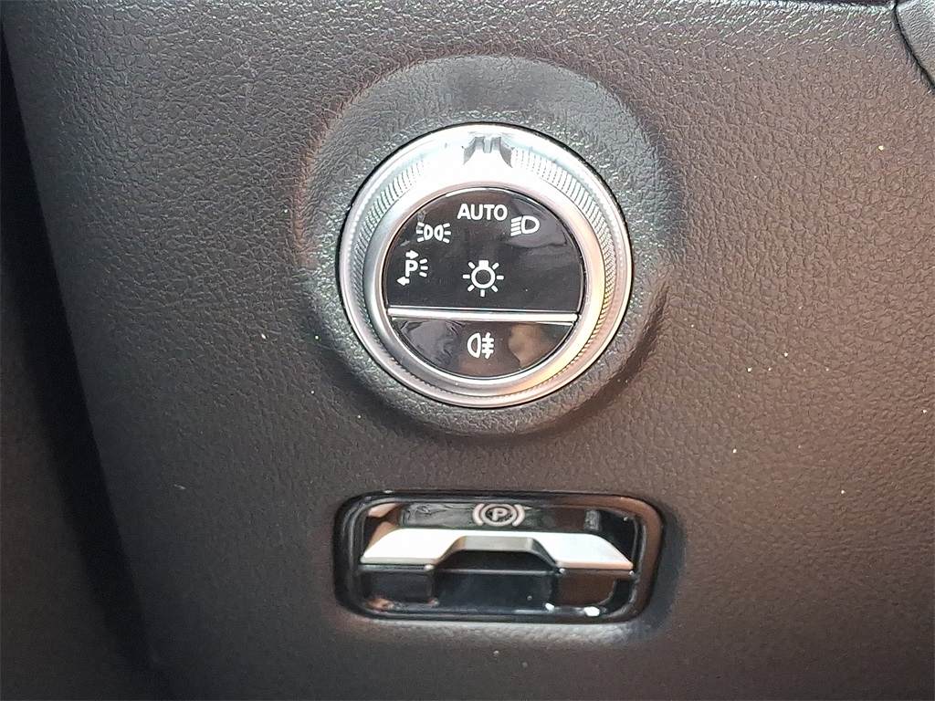 2023 Mercedes Benz C 300 4MATIC Sedan photo 21