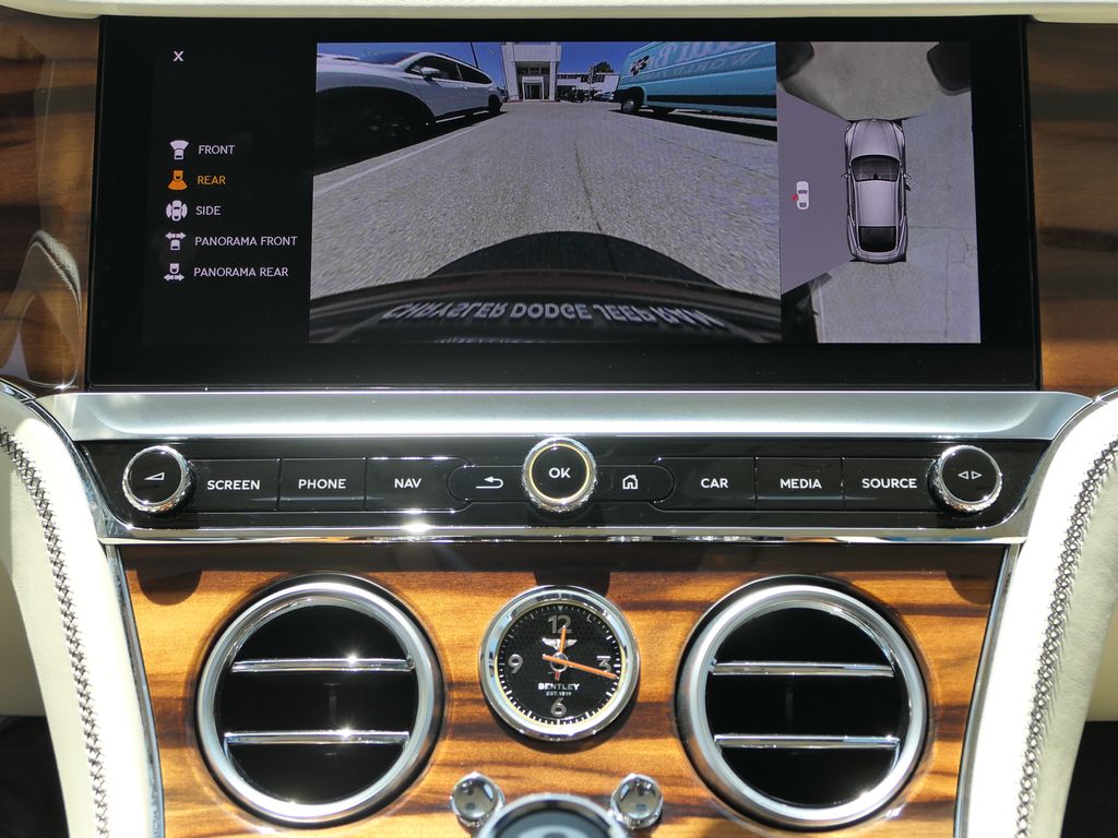 2022 Bentley Continental GT V8 photo 18