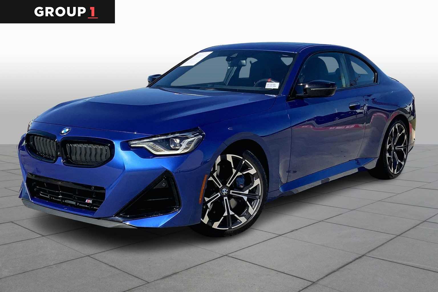 2025 BMW 2 Series M240i's photo