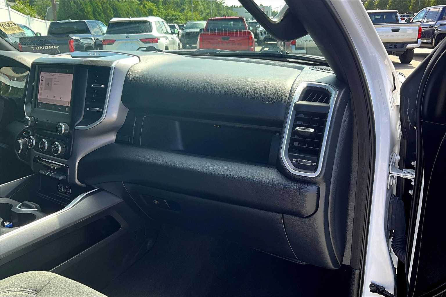 2022 Ram 1500 Big Horn photo 12