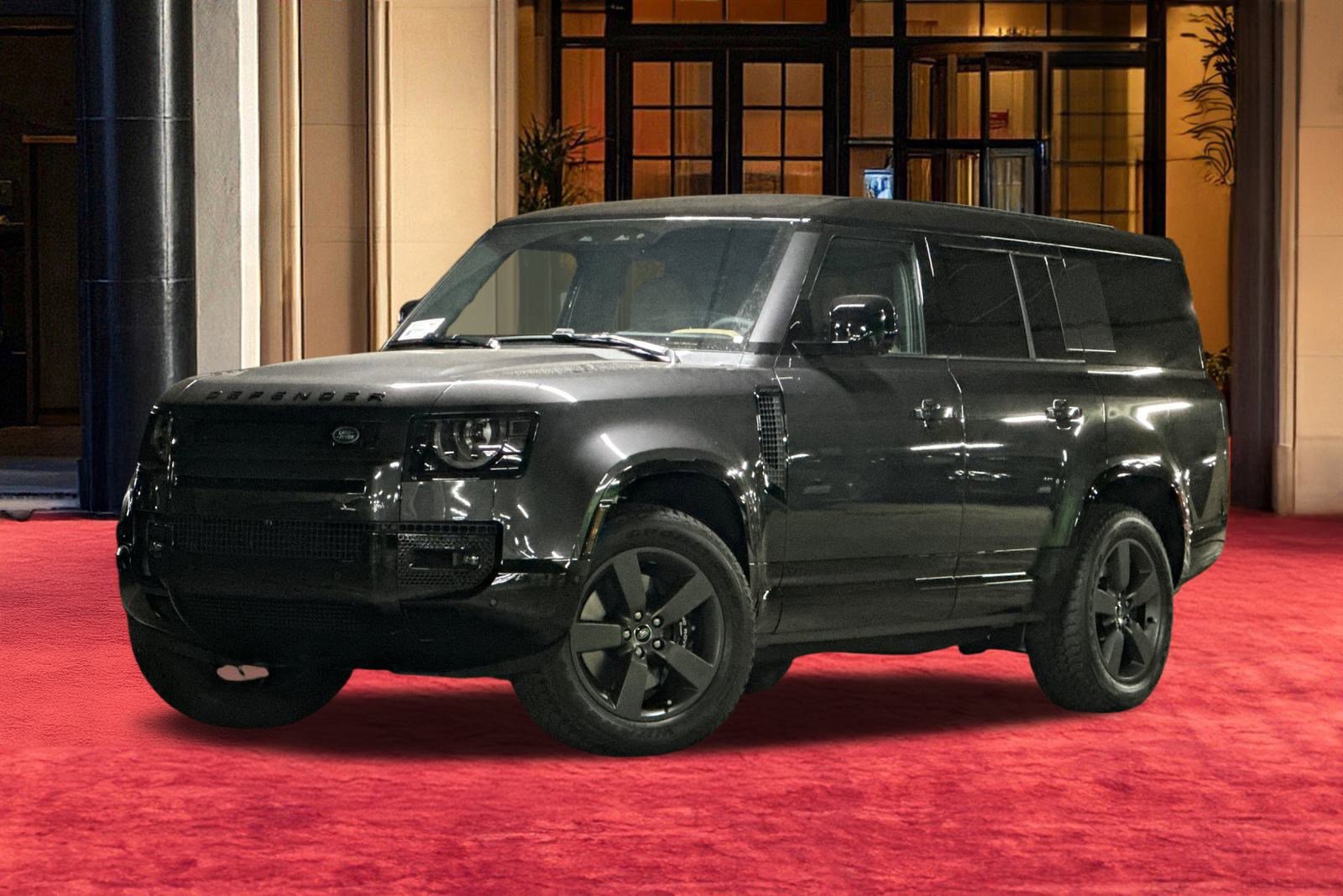 2025 Land Rover Defender V8's photo