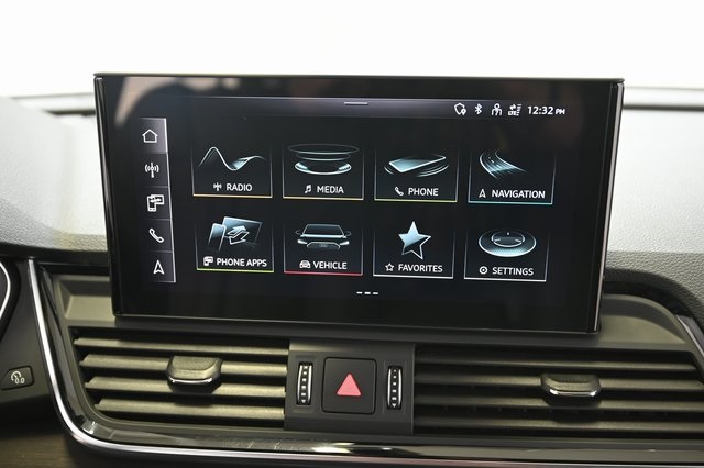 2022 Audi Q5 Sportback 45 S line Premium Plus photo 4