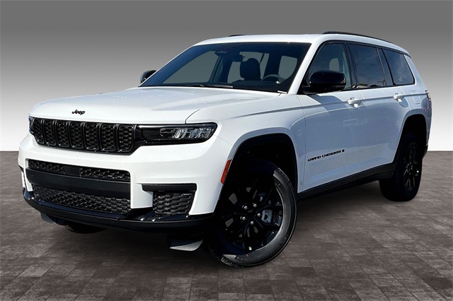 2025 Jeep Grand Cherokee L Altitude's photo