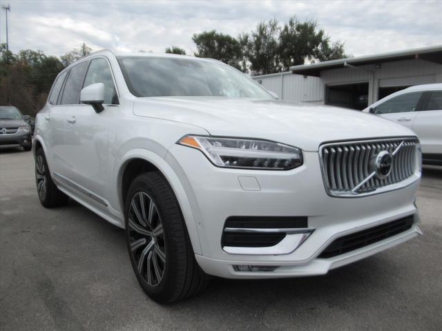 2020 Volvo XC90 Inscription's photo