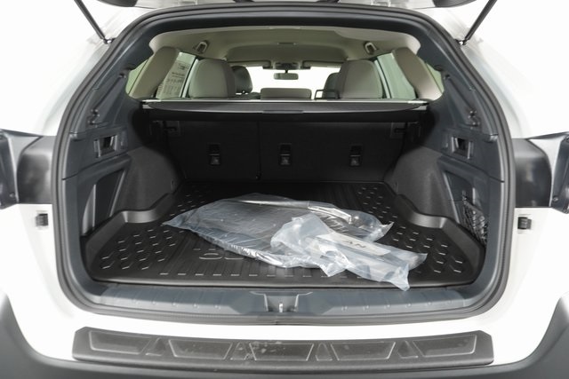 2025 Subaru Outback Premium photo 24