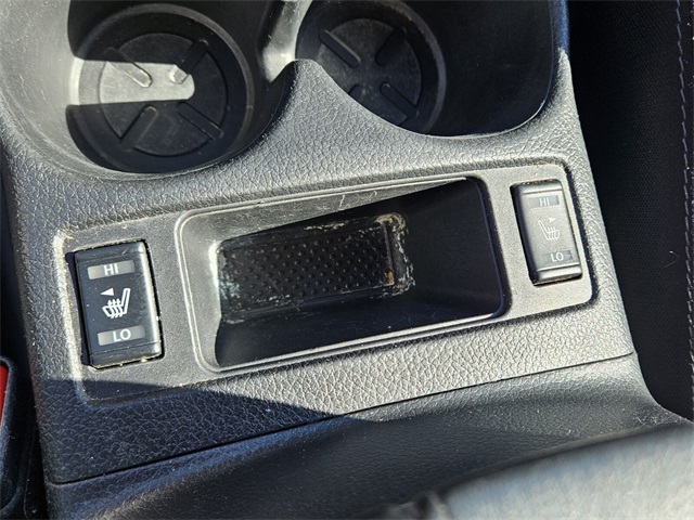 2019 Nissan Rogue SV photo 21
