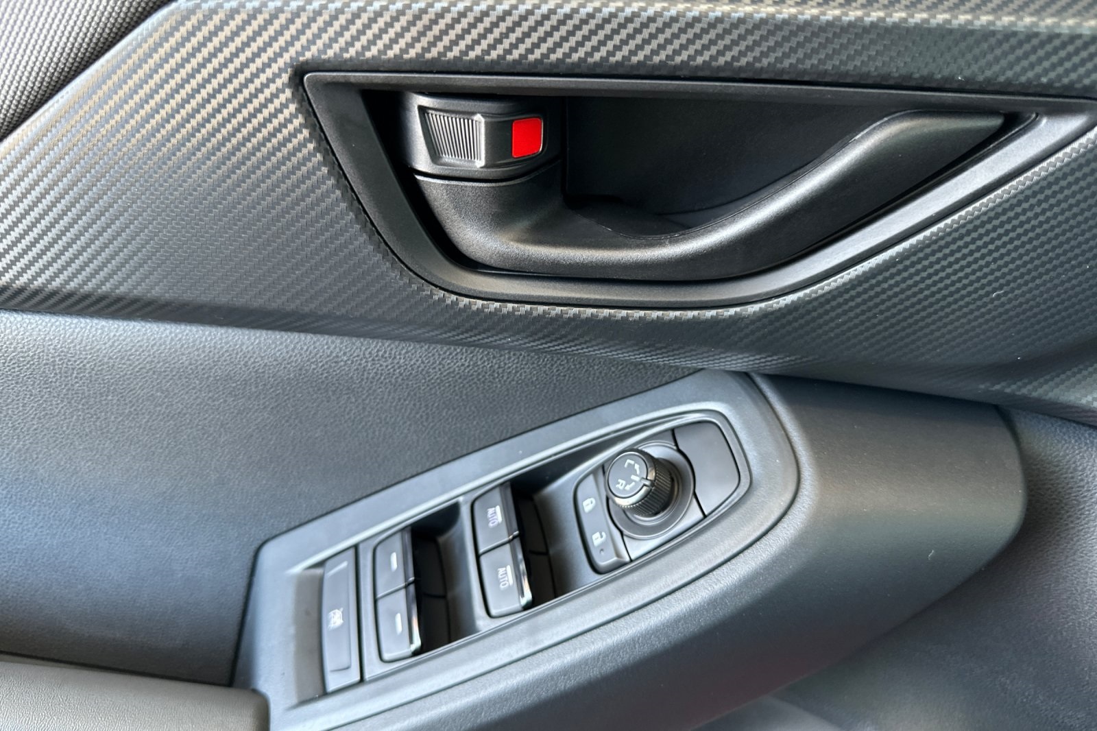2025 Subaru Crosstrek Premium photo 40