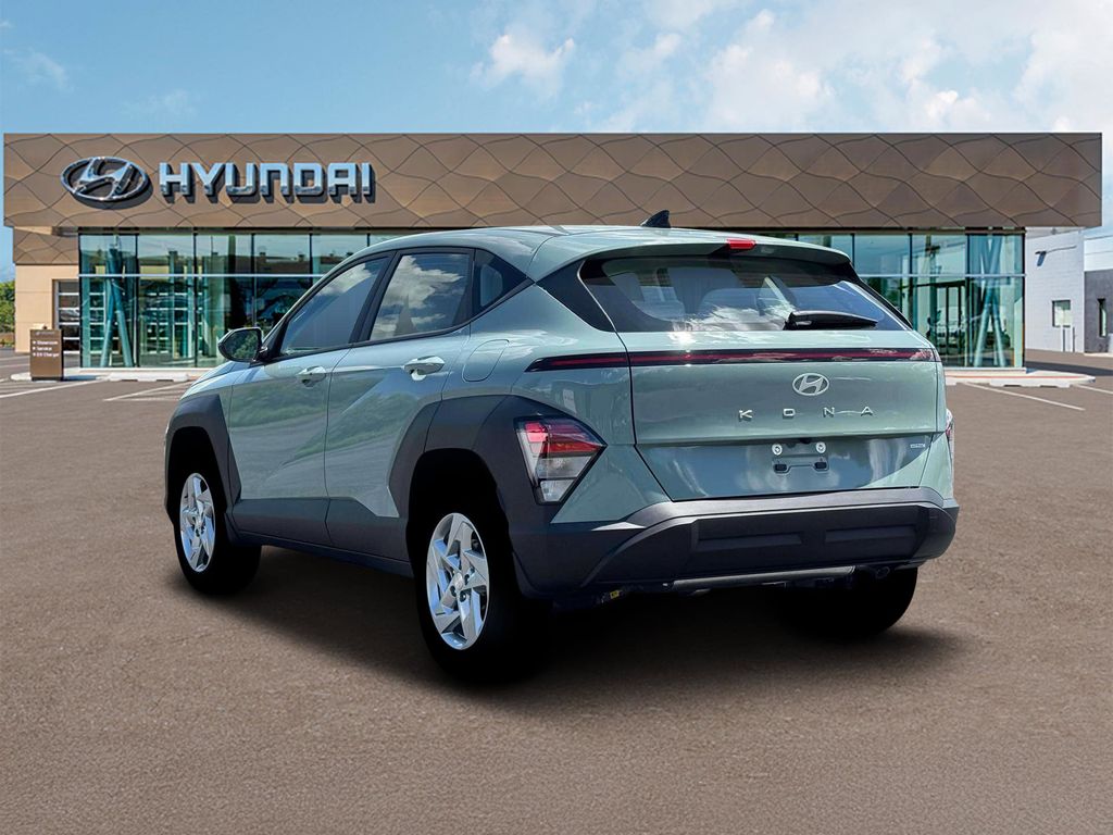 2026 Hyundai Kona SE photo 4