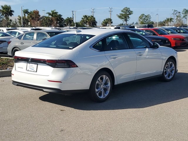 2025 Honda Accord 1.5T LX photo 4