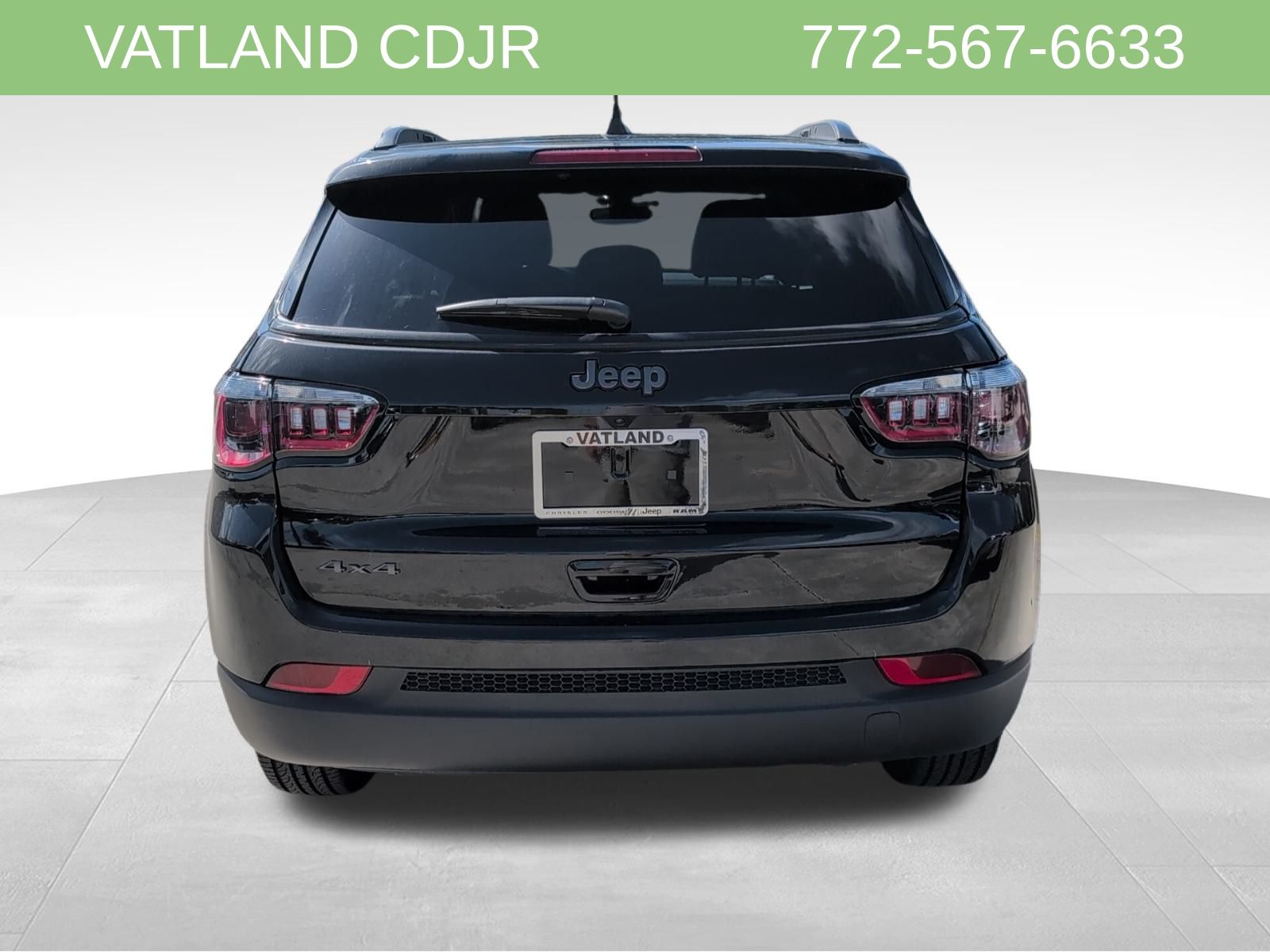 2025 Jeep Compass Latitude photo 5