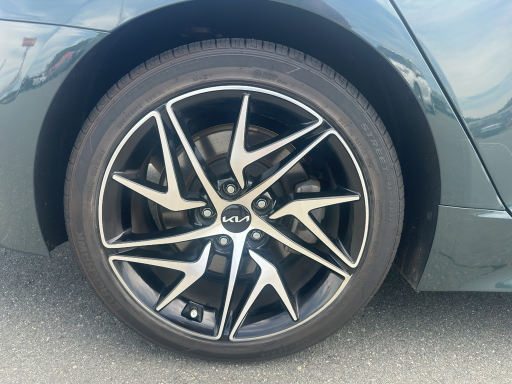 2023 Kia Stinger GT-Line photo 16