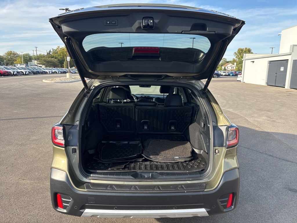 2022 Subaru Outback Limited photo 6