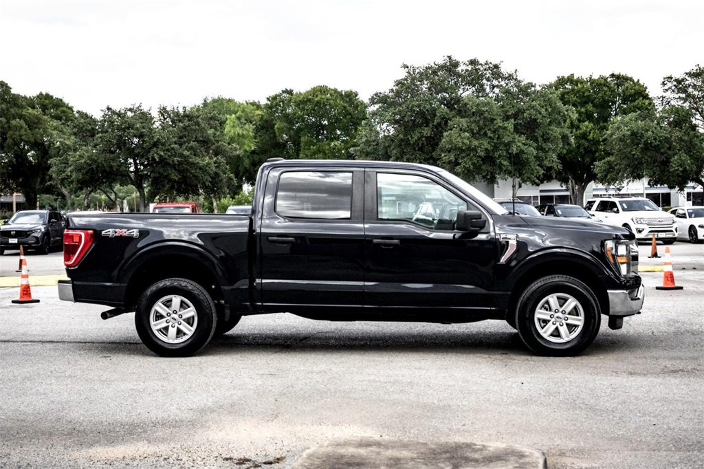 2023 Ford F-150 XLT photo 3