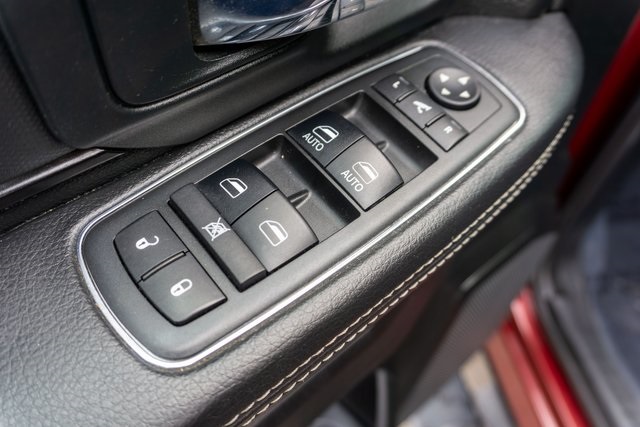 2018 Ram 1500 Rebel photo 12