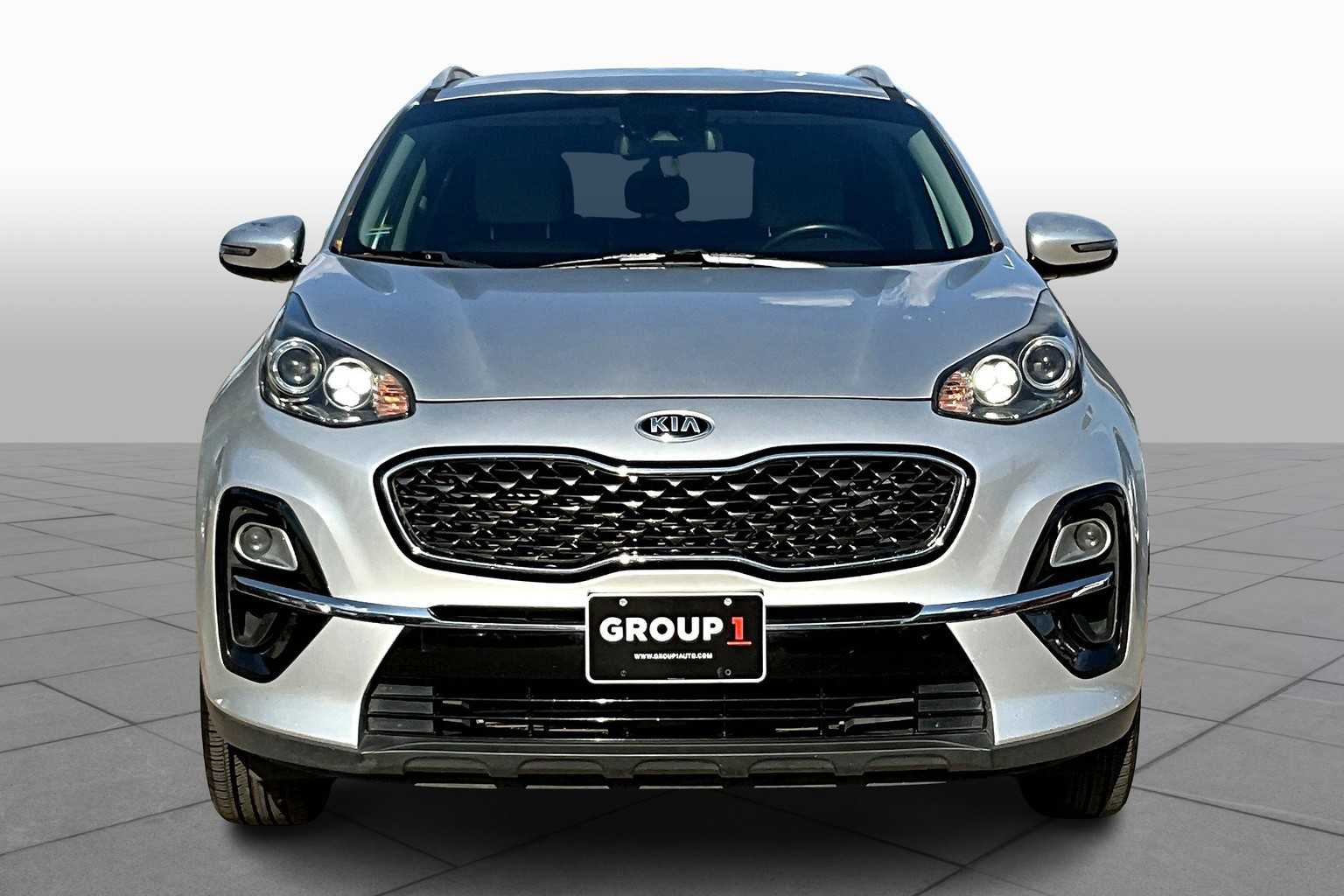 2020 Kia Sportage EX photo 3
