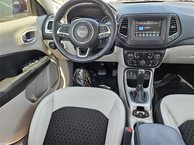 2020 Jeep Compass Latitude photo 33