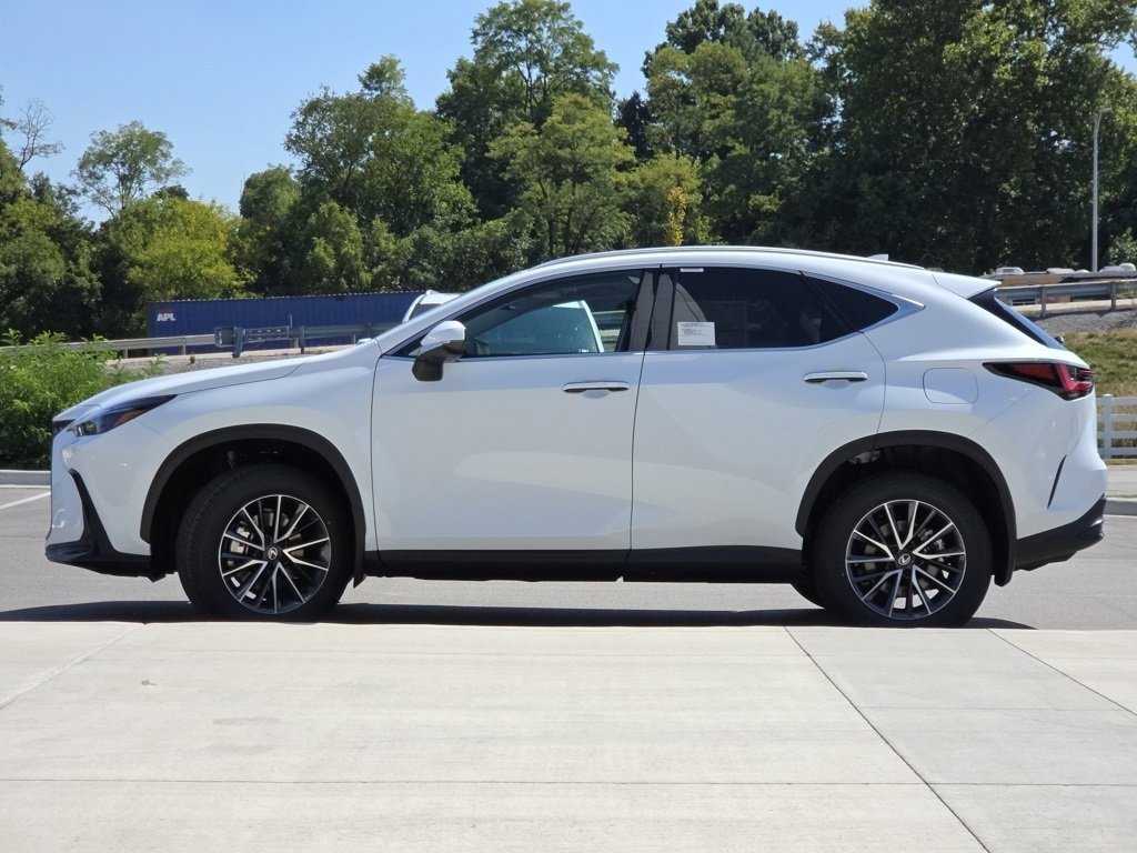 2026 Lexus NX 350 photo 16