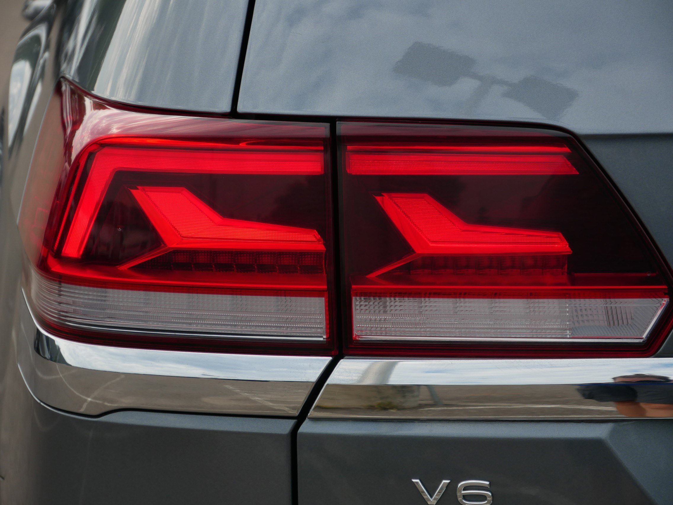 2022 Volkswagen Atlas V6 SEL Premium R-Line photo 10