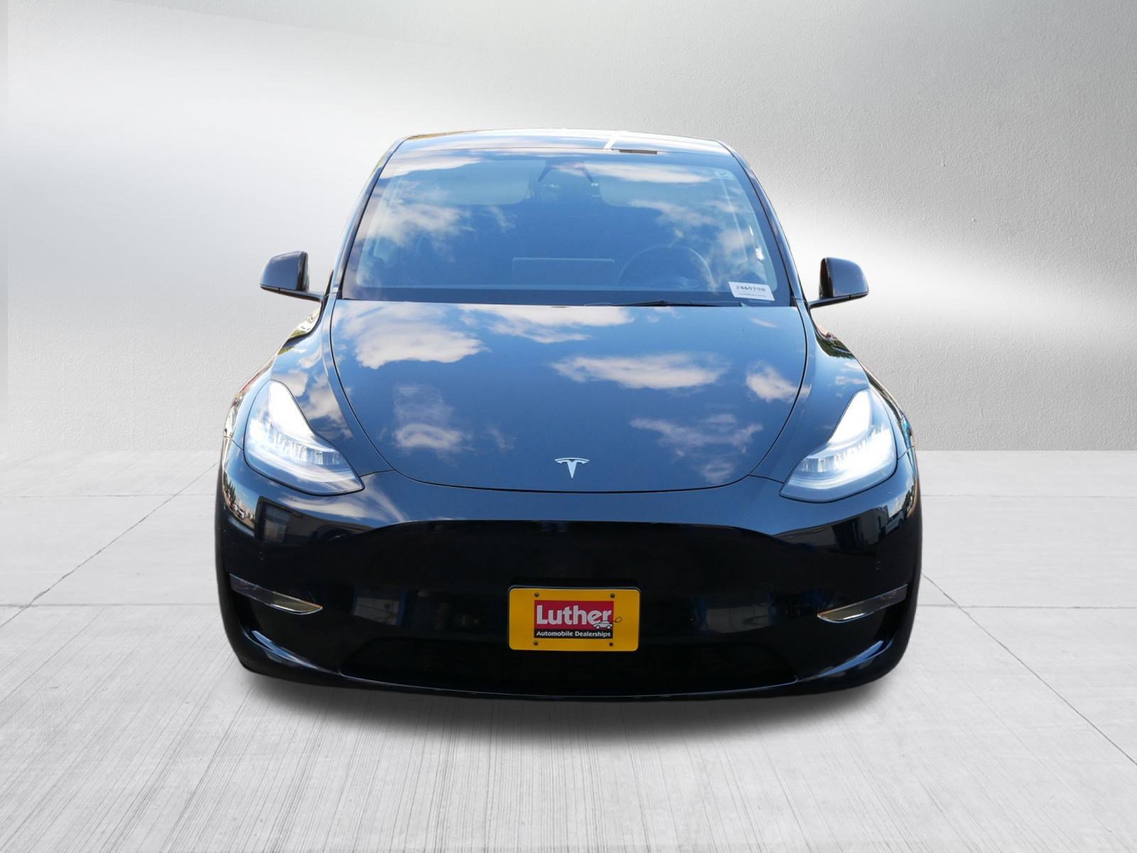 2021 Tesla Model Y Long Range photo 2