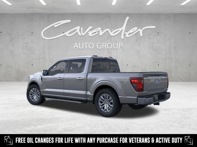 2025 Ford F-150 XLT photo 2