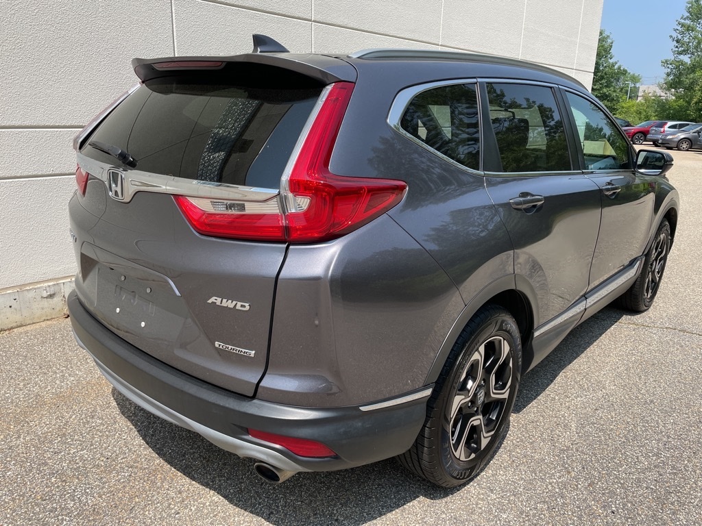 2019 Honda CR-V Touring photo 3