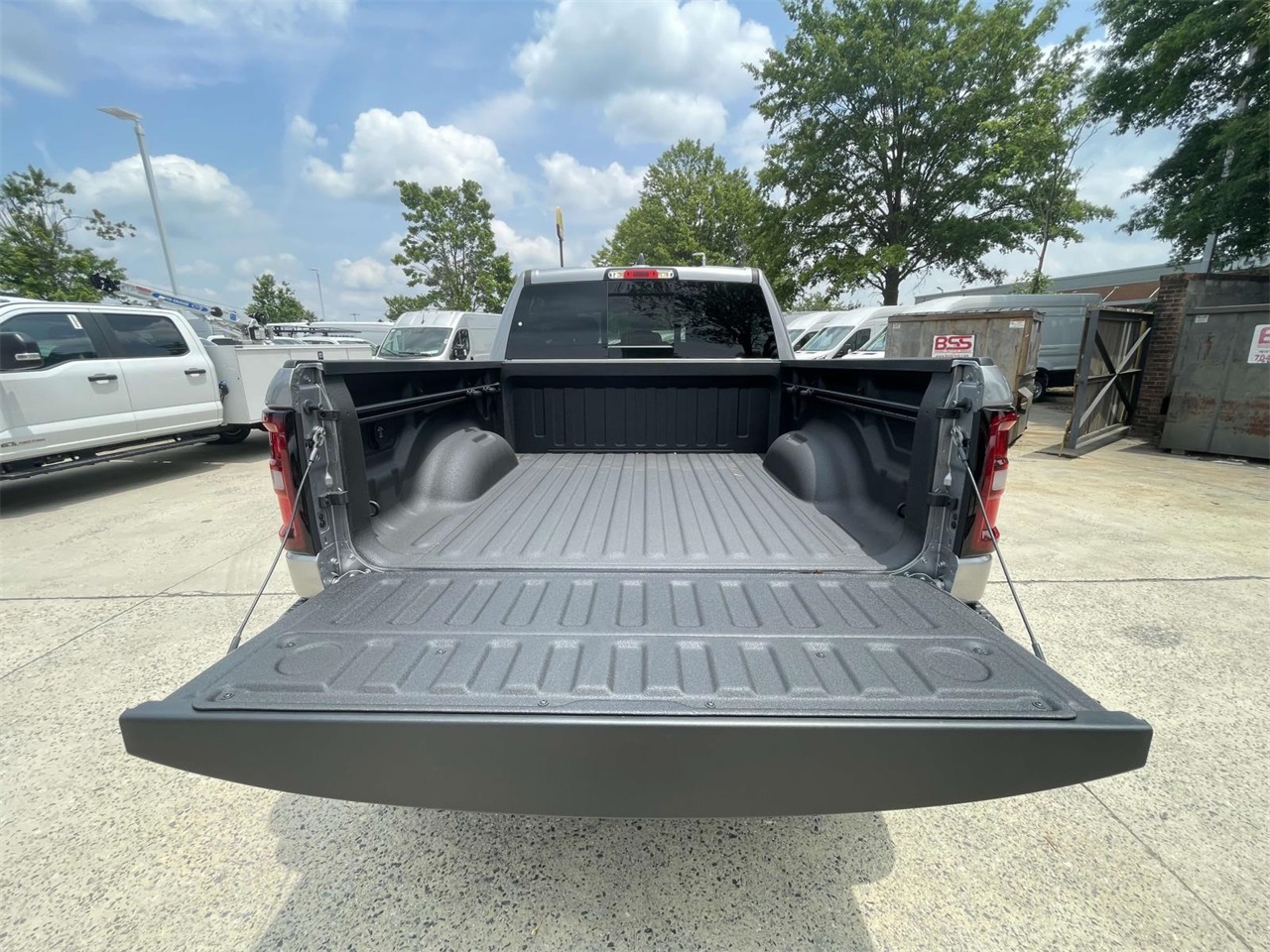 2025 Ram 1500 Warlock photo 21