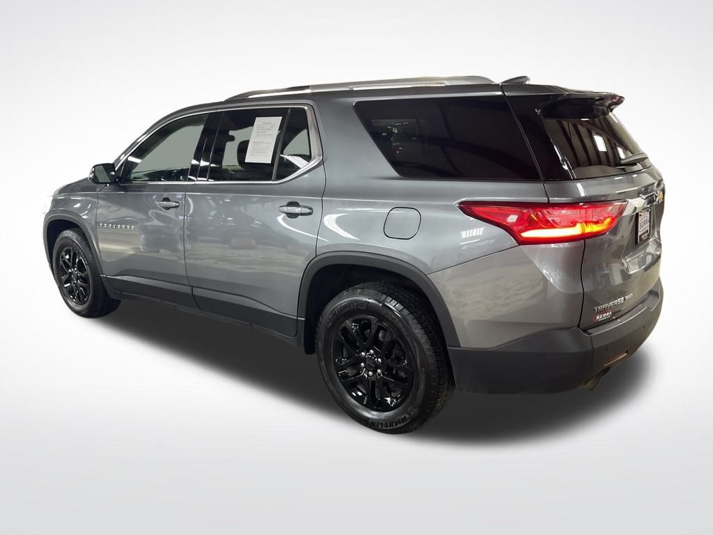 2018 Chevrolet Traverse photo 2
