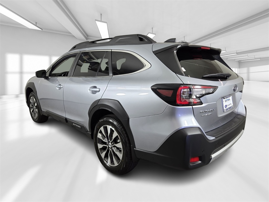 2025 Subaru Outback Limited photo 3