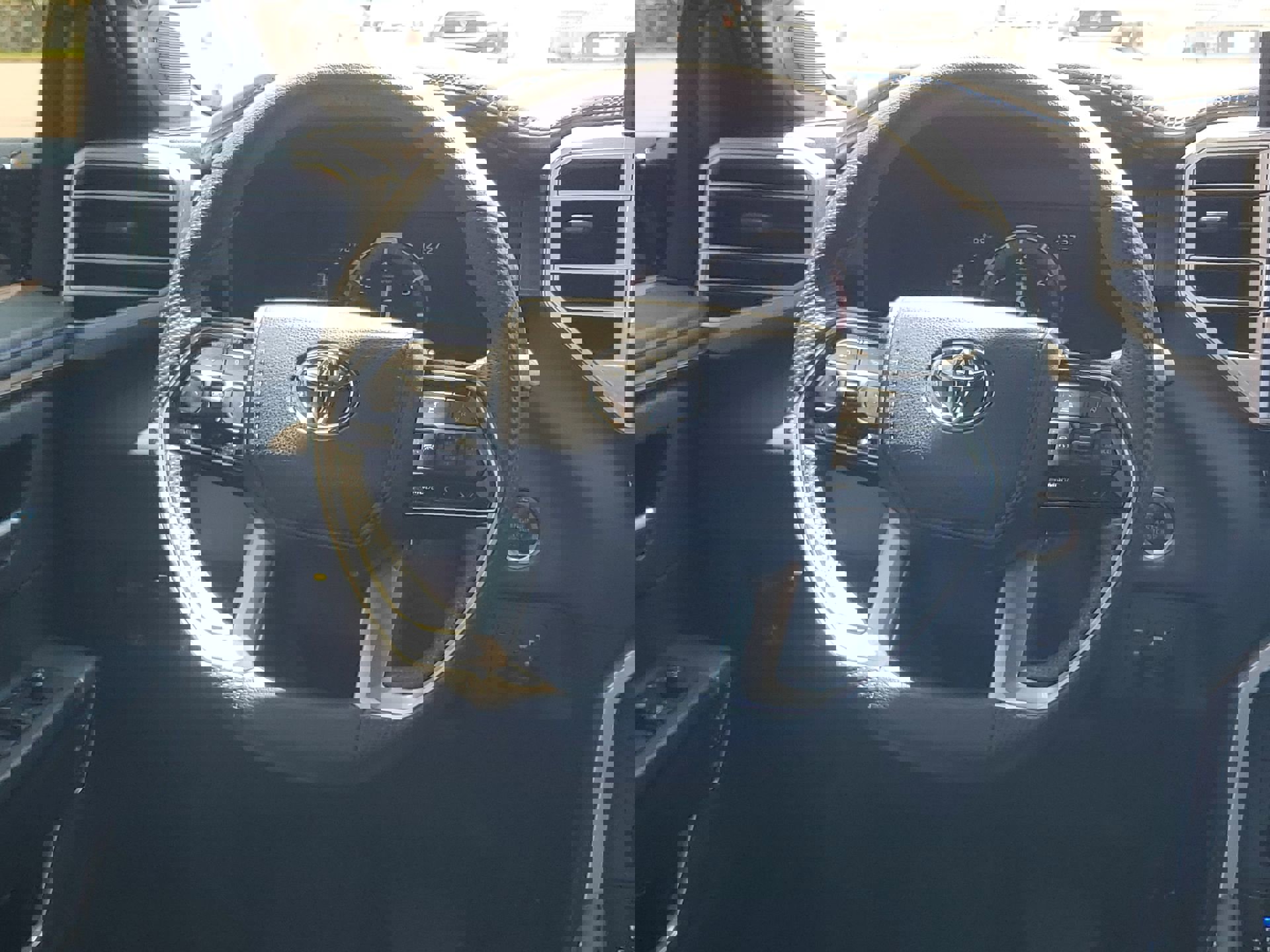 2023 Toyota Tundra Platinum photo 25