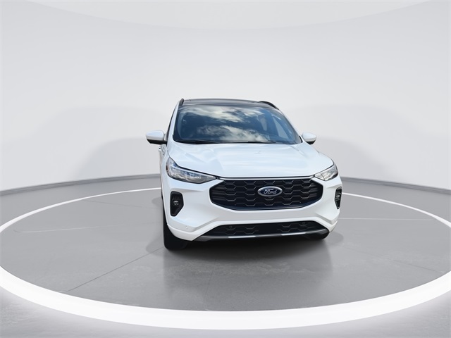 2026 Ford Escape ST-Line Elite photo 3